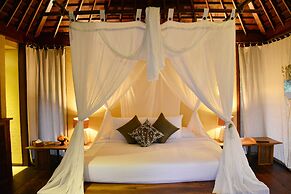 NusaBay Menjangan by WHM