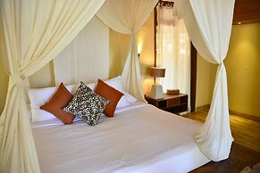 NusaBay Menjangan by WHM