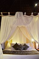 NusaBay Menjangan by WHM