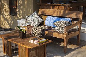 NusaBay Menjangan by WHM