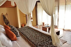 NusaBay Menjangan by WHM