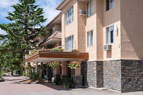 Red Carpet Inn