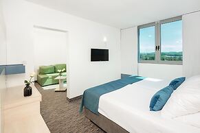 Valamar Diamant Hotel