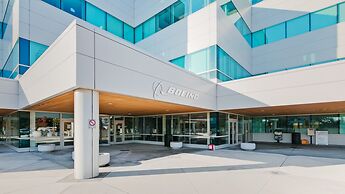 Holiday Inn Express & Suites Everett by IHG