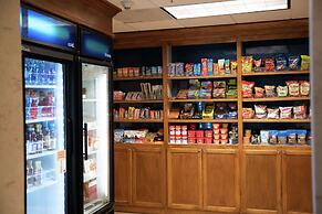 Hampton Inn & Suites Fresno