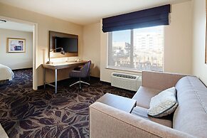 Hampton Inn & Suites Bremerton