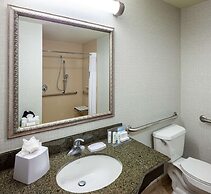 Hampton Inn & Suites Texarkana