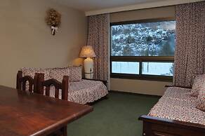 Village Catedral Hotel Resort & Spa