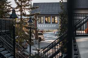 Basecamp Lodge Canmore