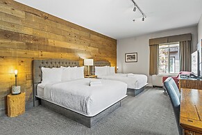 Basecamp Lodge Canmore