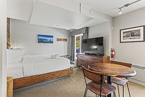 Basecamp Lodge Canmore