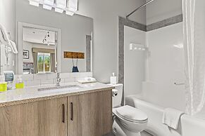 Basecamp Lodge Canmore