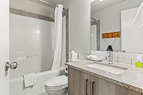 Basecamp Lodge Canmore