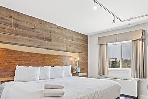 Basecamp Lodge Canmore