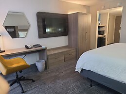 Holiday Inn Express & Suites Ft. Lauderdale N - Exec Airport by IHG