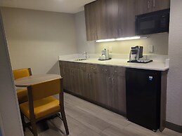 Holiday Inn Express & Suites Ft. Lauderdale N - Exec Airport by IHG