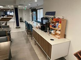 Holiday Inn Express & Suites Ft. Lauderdale N - Exec Airport by IHG