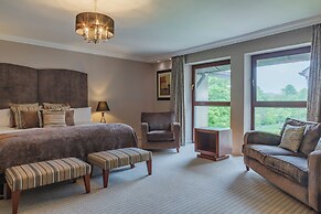 Westport Woods Hotel & Spa