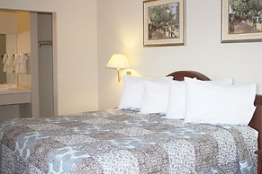 Main Street Lodge and Suites