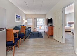 Henlopen Oceanfront Hotel