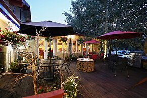 Frisco Inn on Galena Street