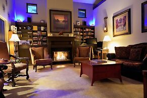 Frisco Inn on Galena Street