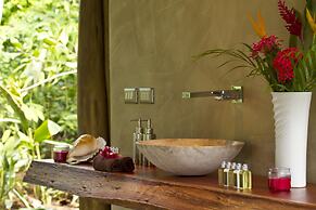 Cala Luna Boutique Hotel & Villas