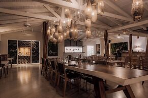 Cala Luna Boutique Hotel & Villas