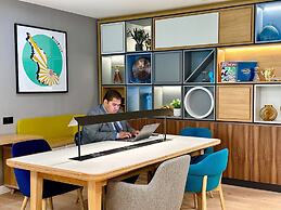 Holiday Inn Bristol Airport by IHG