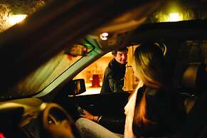 Pan Pacific Whistler Village Centre