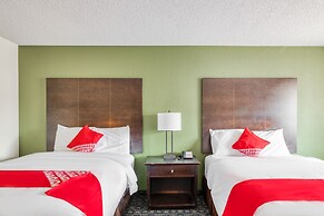 OYO Hotel Rosenberg TX I-69