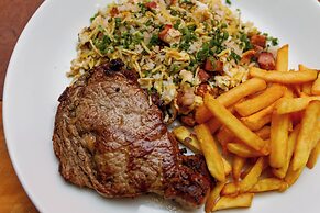 Hotel Golden Park Uberlândia by Nacional Inn