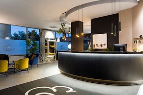 Elizabeth Lifestyle Hotel