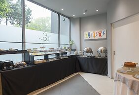 Elizabeth Lifestyle Hotel