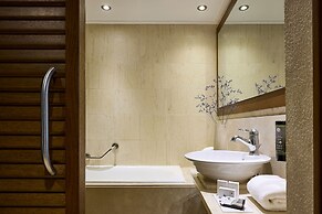 Aquila Elounda Village Resort, Suites & Spa