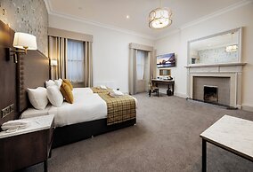 New Town Hotel