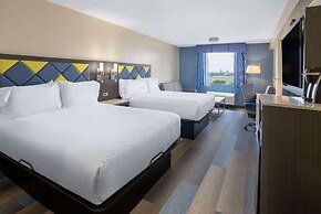 Days Hotel by Wyndham North Bergen /NYC Area