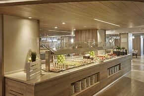 BG Hotel Tonga Tower