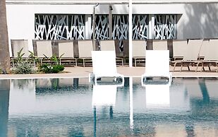 BG Hotel Tonga Tower