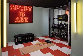 Avani Museum Quarter Amsterdam Hotel (previously NH Amsterdam Museum Q