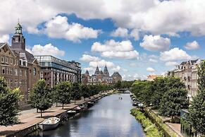 Avani Museum Quarter Amsterdam Hotel (previously NH Amsterdam Museum Q