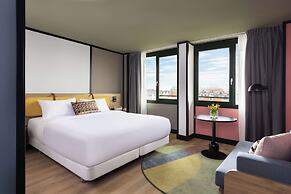 Avani Museum Quarter Amsterdam Hotel (previously NH Amsterdam Museum Q