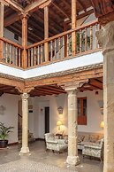 Hotel Puerta de la Luna
