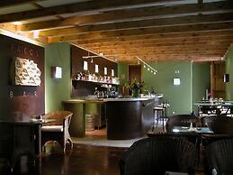 Hotel Puerta de la Luna