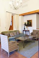 Hotel Puerta de la Luna