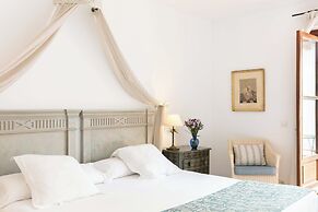 Hotel Puerta de la Luna