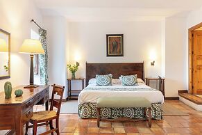 Hotel Puerta de la Luna