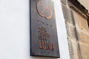 Hotel Puerta de la Luna