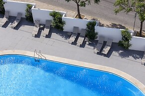 Carcavelos Beach Hotel