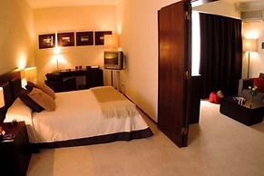 Carcavelos Beach Hotel